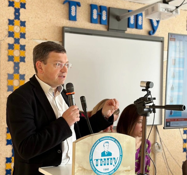 Вітальні слова ректора нашого університету - Буяка Богдана Богданович